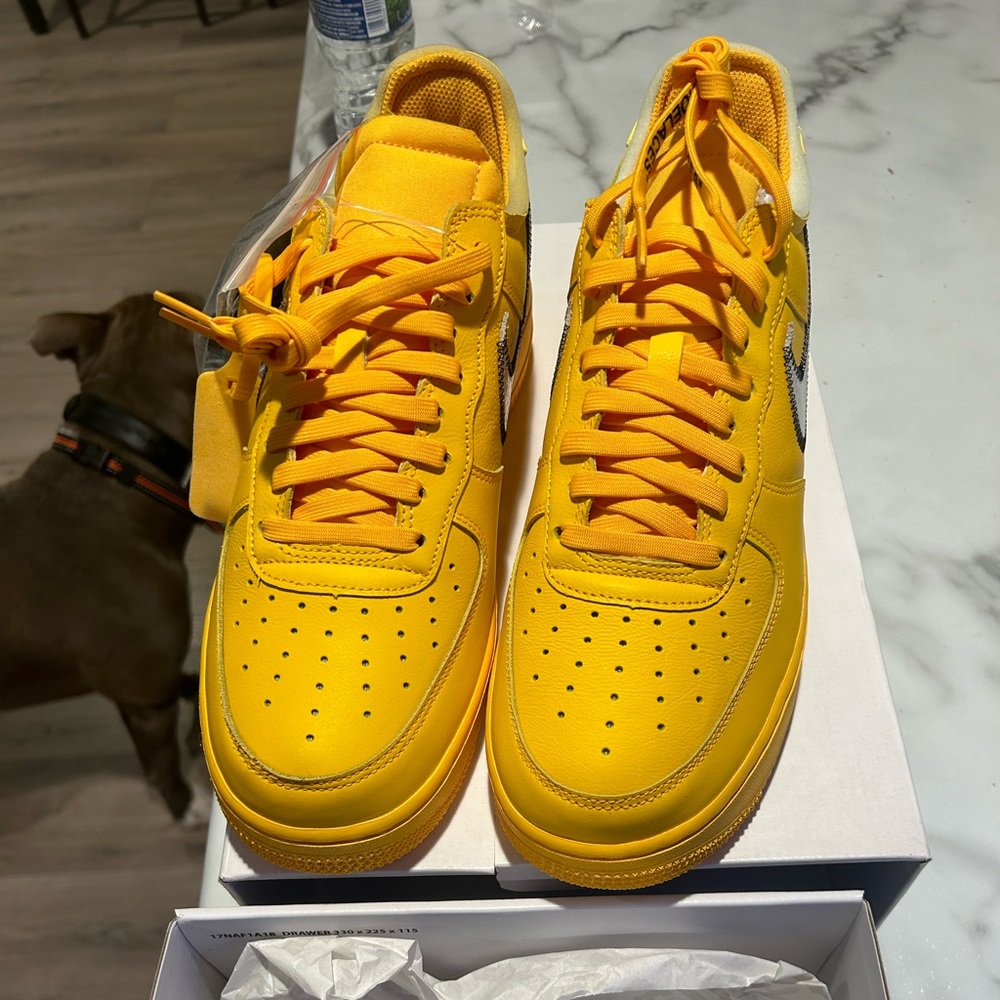 *Rare* Virgil Off white Lemonade Air Force Ones!